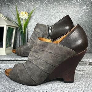 Naya Genesis All Leather Wedges Shoes Brown Size 7.5 Boho